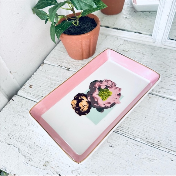 J Crew Ceramic Pink Flower Jewelry Tray Trinket Dish Pink Border Gold Tray - Picture 1 of 7